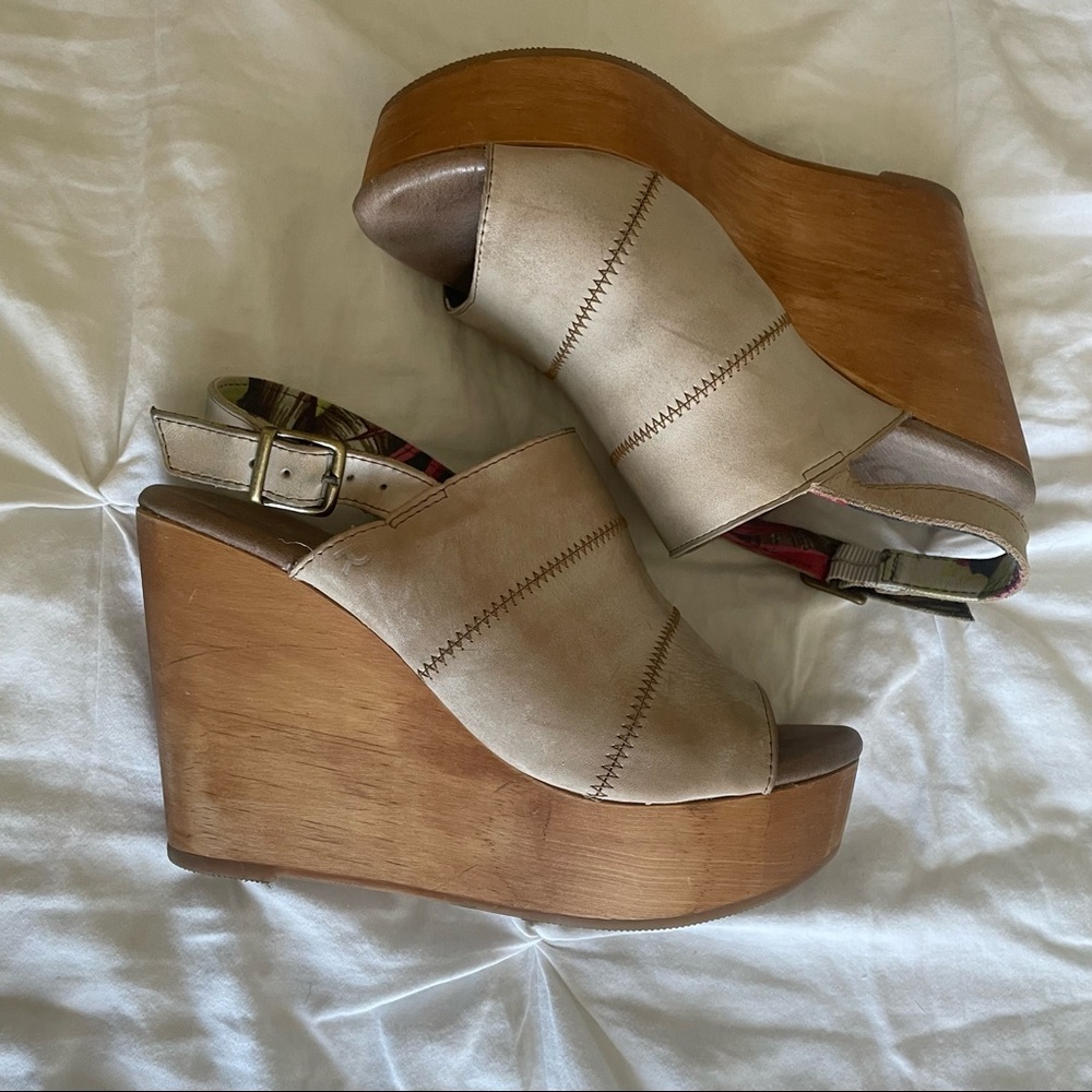 COPY - ROAN by BED STU  Block Wedge